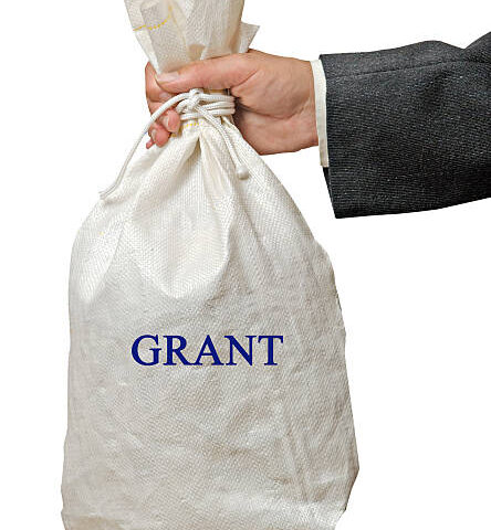 Government Grants Faith-Based Organizations in Canada Can Apply for in 2026